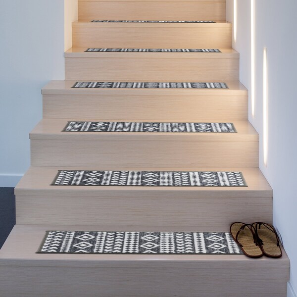 World Rug Gallery Nylon; Back Material : Rubber 8.6" x 26" Grit Size, Gray, 26 W x 8.6 L, 0.2 in Thick 1539GRAY4PK - main